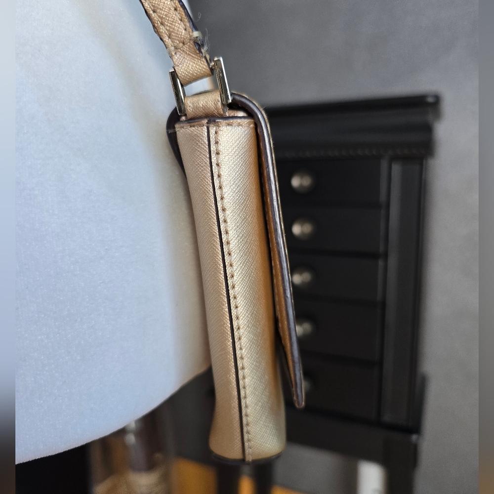 Kate Spade Mettalic Crossbody Bag - Picture 5 of 12